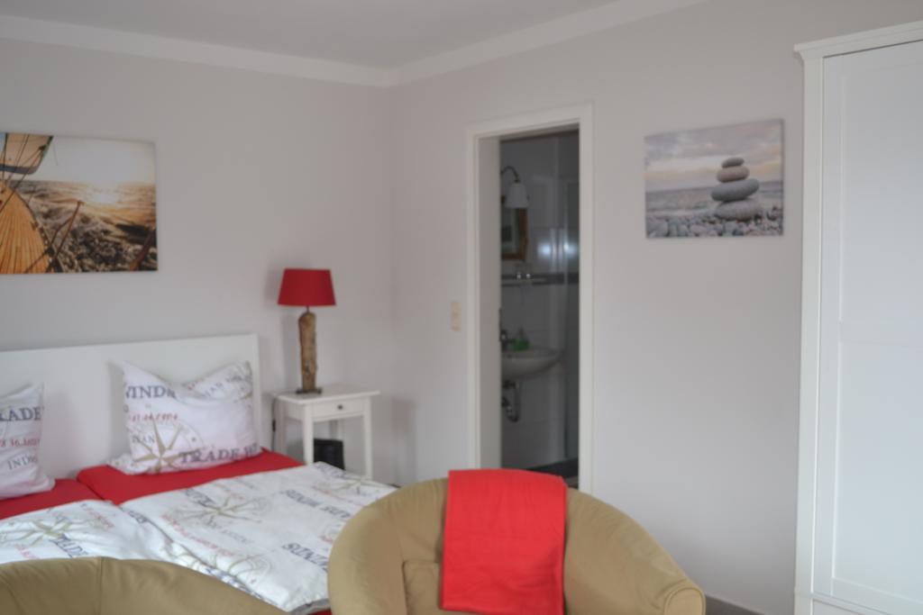 Hotel & Ferienunterkuenfte Hus Seeblick Fehmarn Bagian luar foto