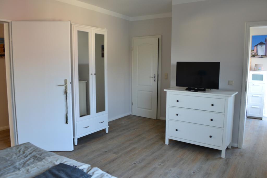 Hotel & Ferienunterkuenfte Hus Seeblick Fehmarn Bagian luar foto