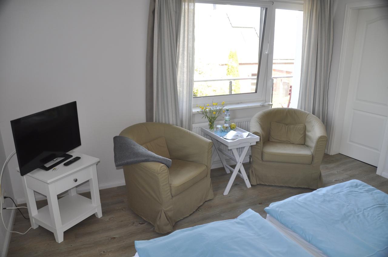 Hotel & Ferienunterkuenfte Hus Seeblick Fehmarn Bagian luar foto