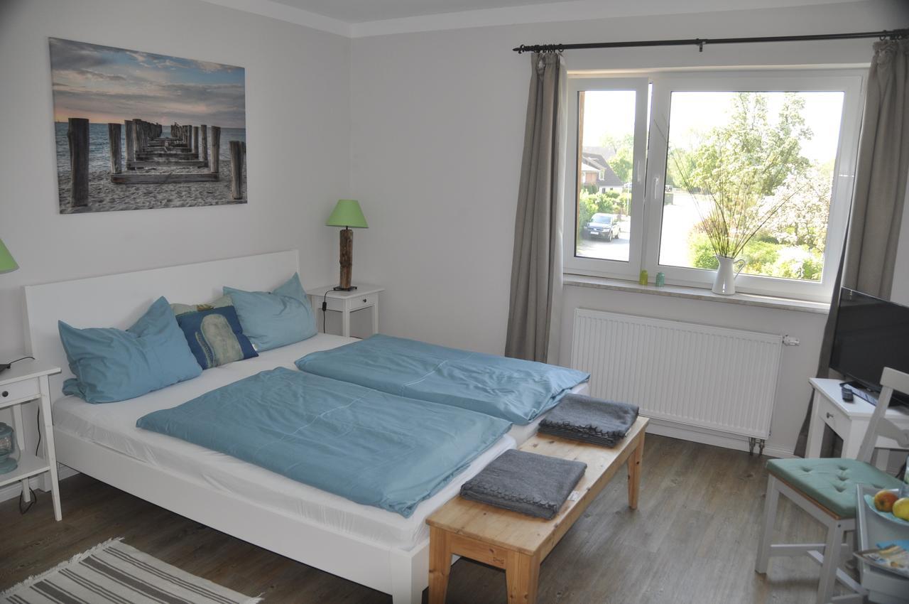 Hotel & Ferienunterkuenfte Hus Seeblick Fehmarn Bagian luar foto