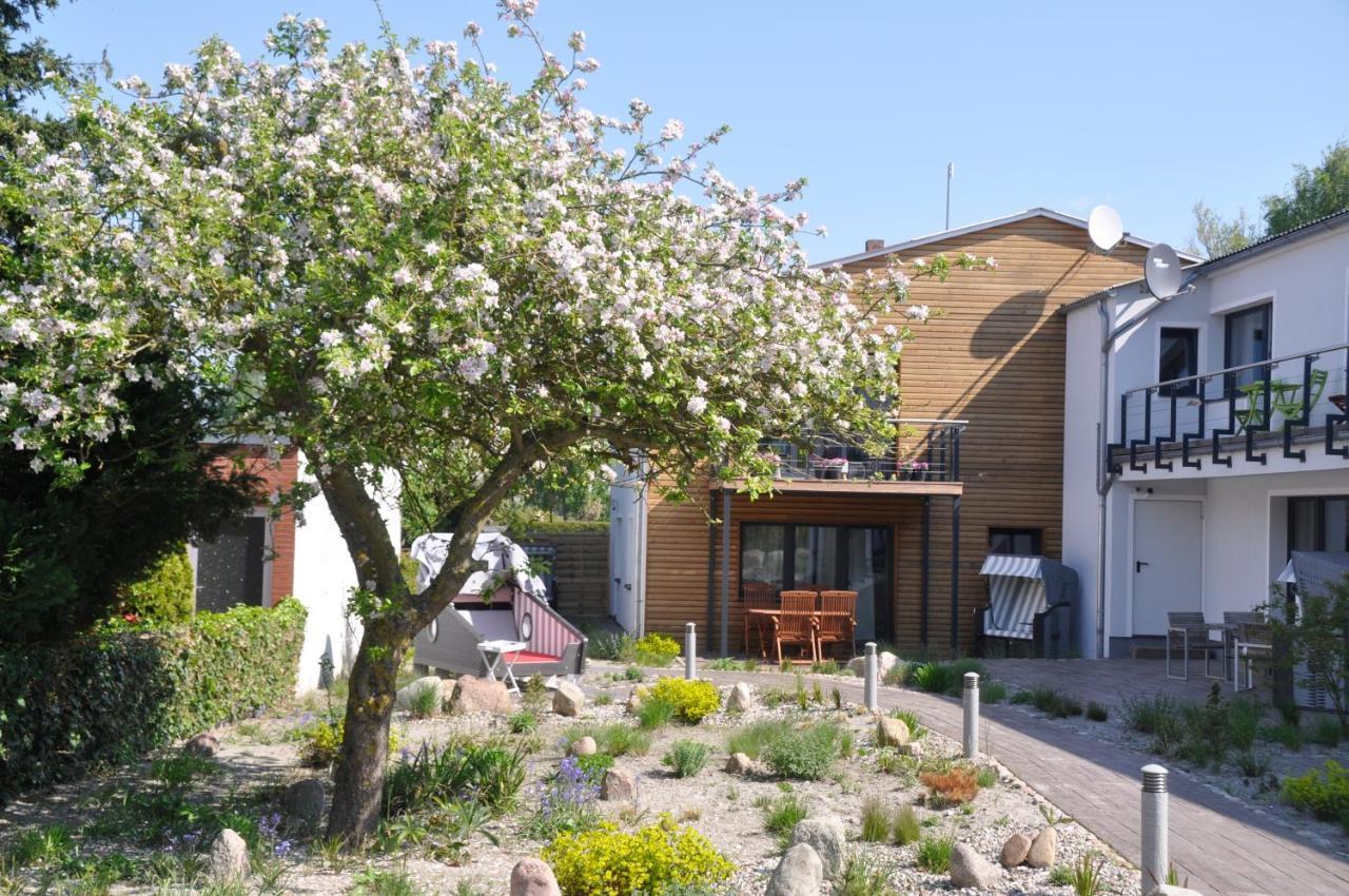 Hotel & Ferienunterkuenfte Hus Seeblick Fehmarn Bagian luar foto