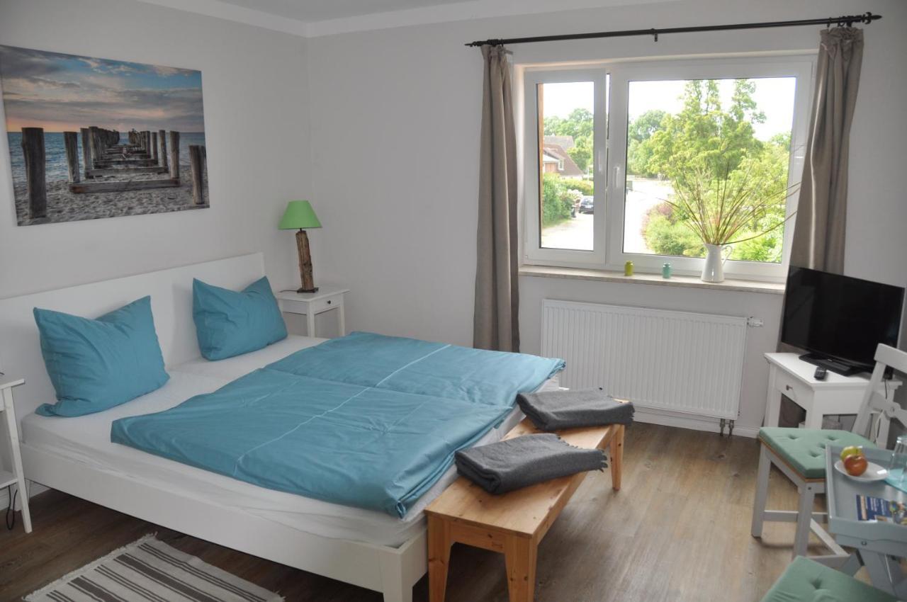 Hotel & Ferienunterkuenfte Hus Seeblick Fehmarn Bagian luar foto
