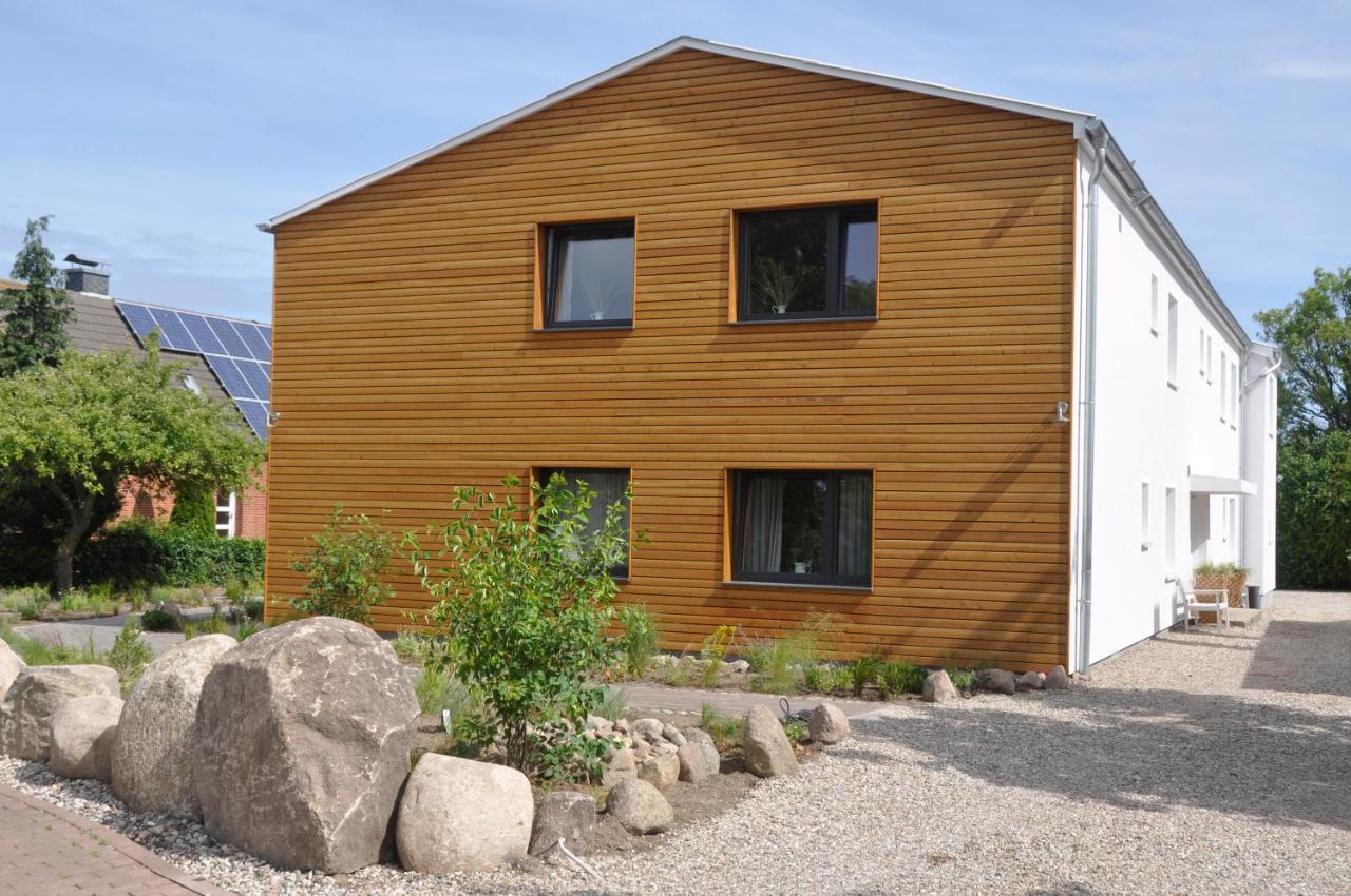 Hotel & Ferienunterkuenfte Hus Seeblick Fehmarn Bagian luar foto